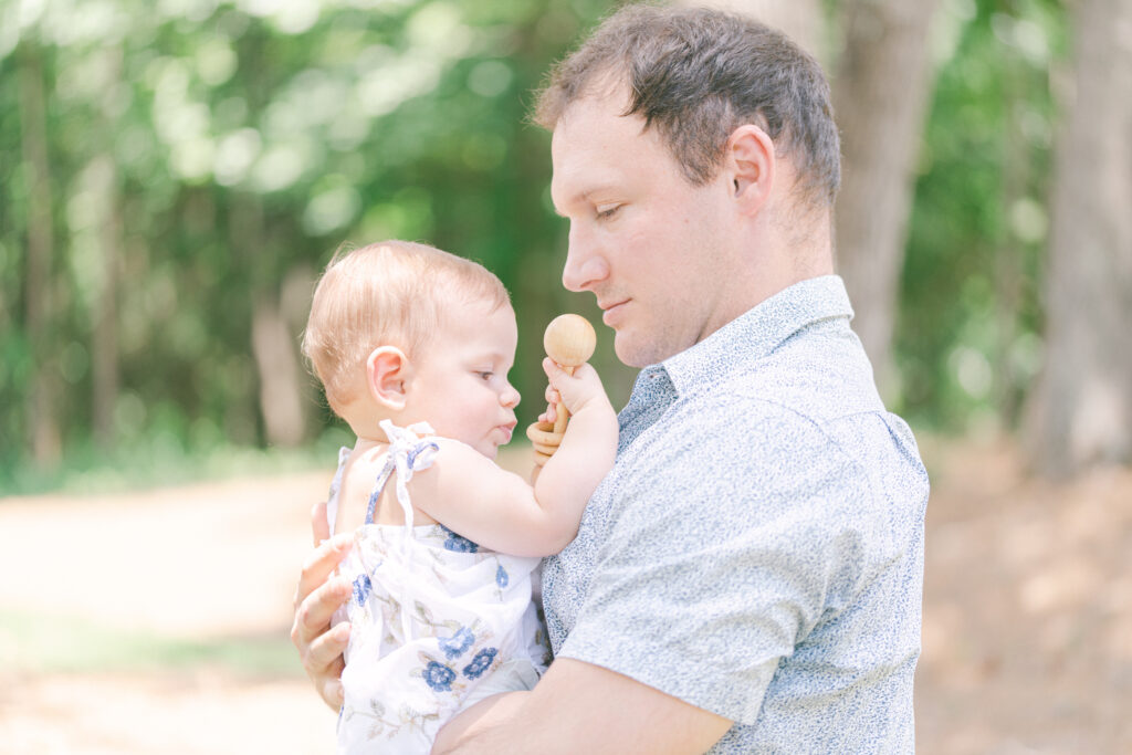 Location, Outdoors, Wooded Area, Selecting a Location, Milestones, Milestone, Baby Photographer, Baby Photography, Family Photographer, Family Photography, Family Portraits